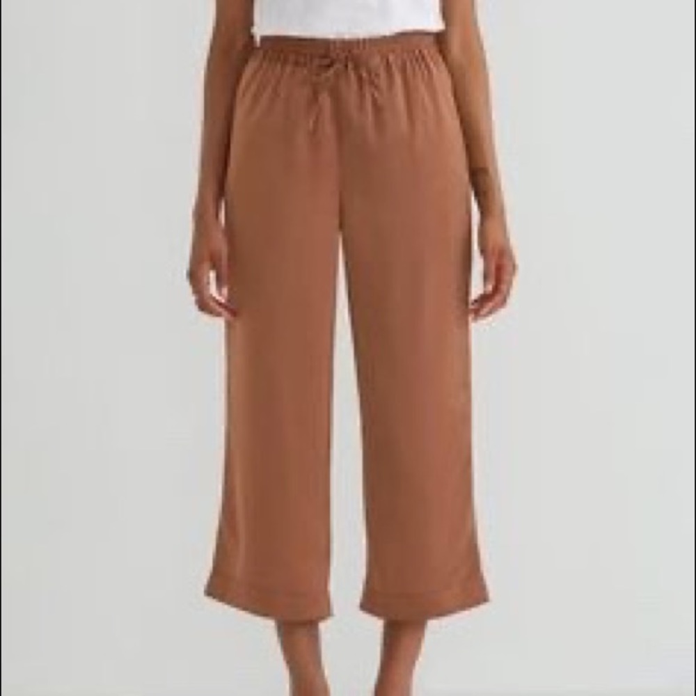 Women's Wide Leg Pants in Brown